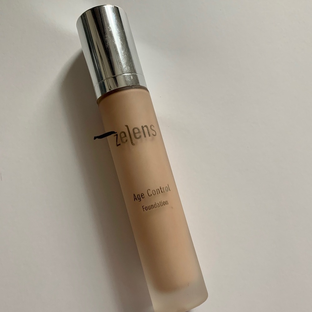 Zelens Age control foundation